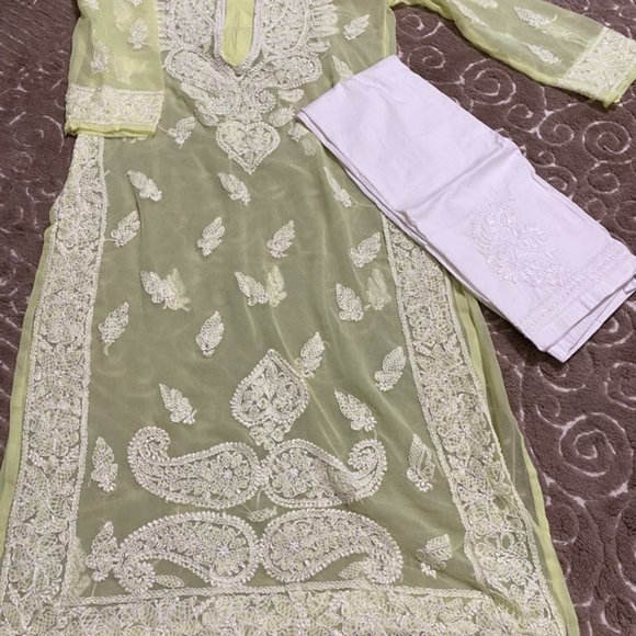 Embroidered Kurti - Picture 9 of 16